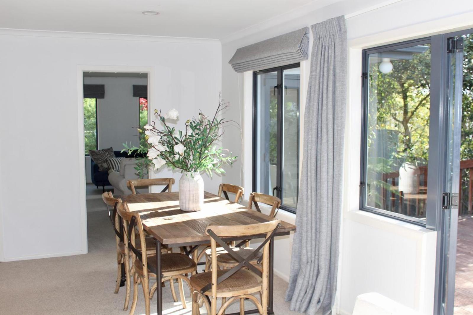 5-Min Walk To Village - Havelock North Holiday Home With Spa Pool מראה חיצוני תמונה